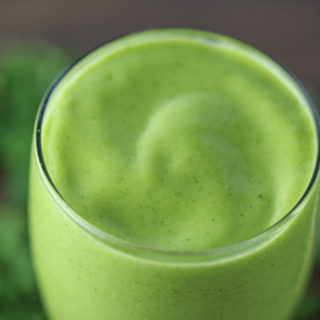 Kale & Mango Smoothie