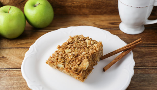 Apple Cinnamon Baked Oatmeal