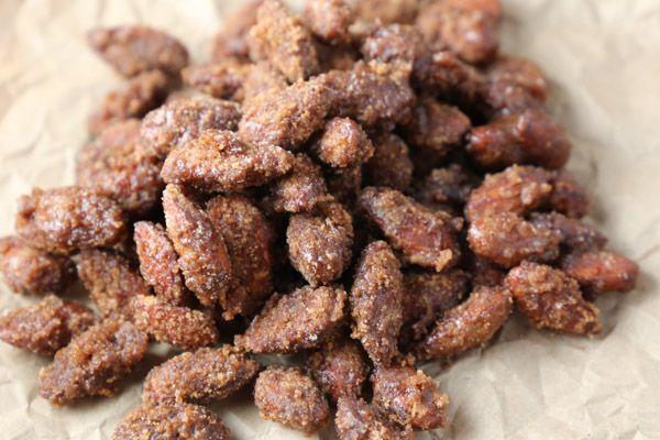 Slow Cooker Cinnamon Candied Almonds