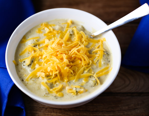 Slow Cooker Broccoli Cheddar Soup