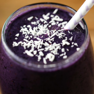 Blueberry Pineapple Coconut Smoothie