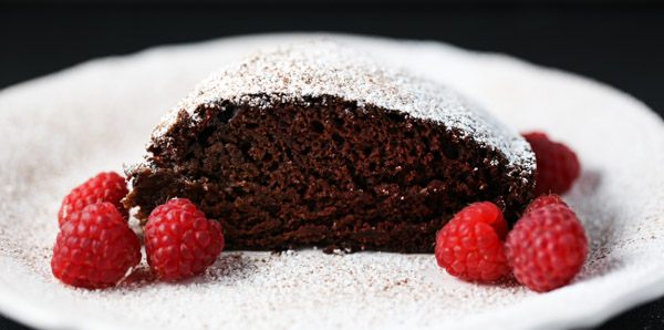 Easy Vegan Chocolate Cake