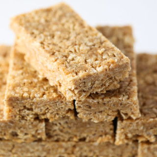 Chewy Peanut Butter Granola Bars
