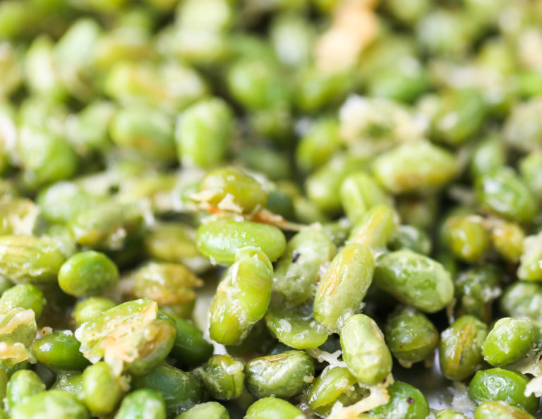Crispy Garlic Parmesan Edamame