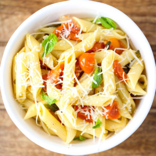One Pot Pasta with Tomatoes & Basil