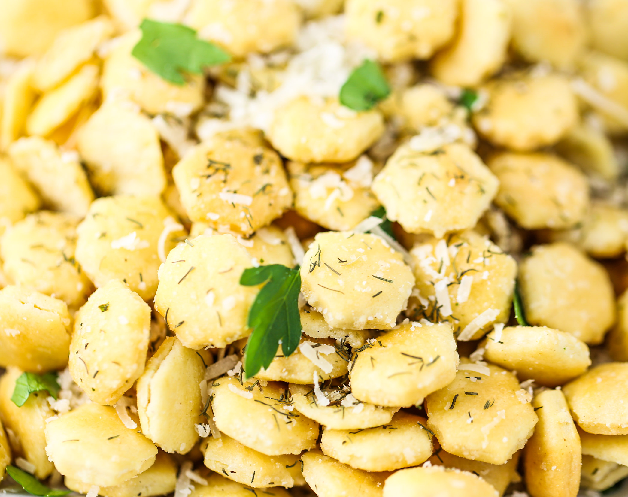 Parmesan Ranch Oyster Crackers