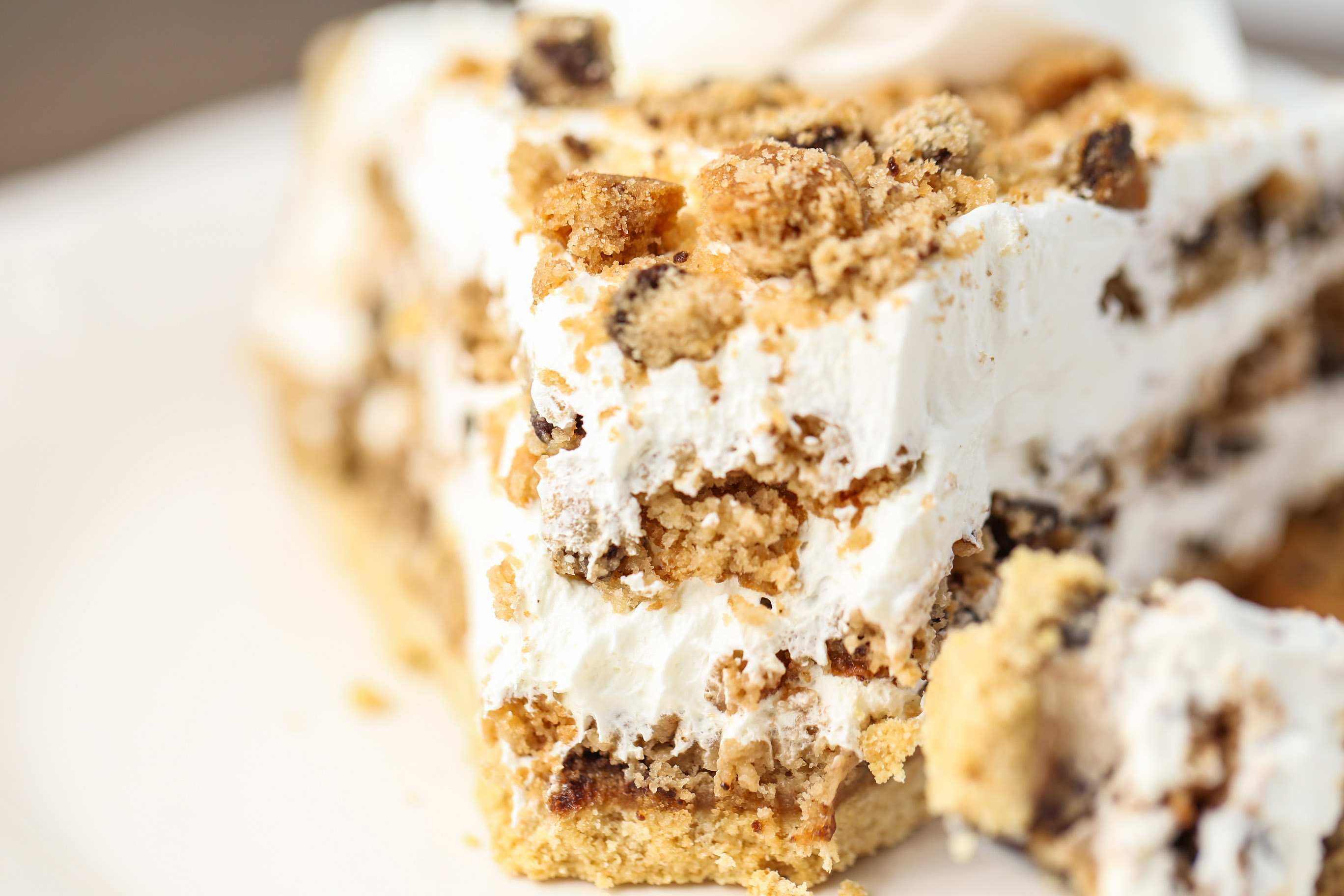 Easy No Bake Chocolate Chip Cookie Pie