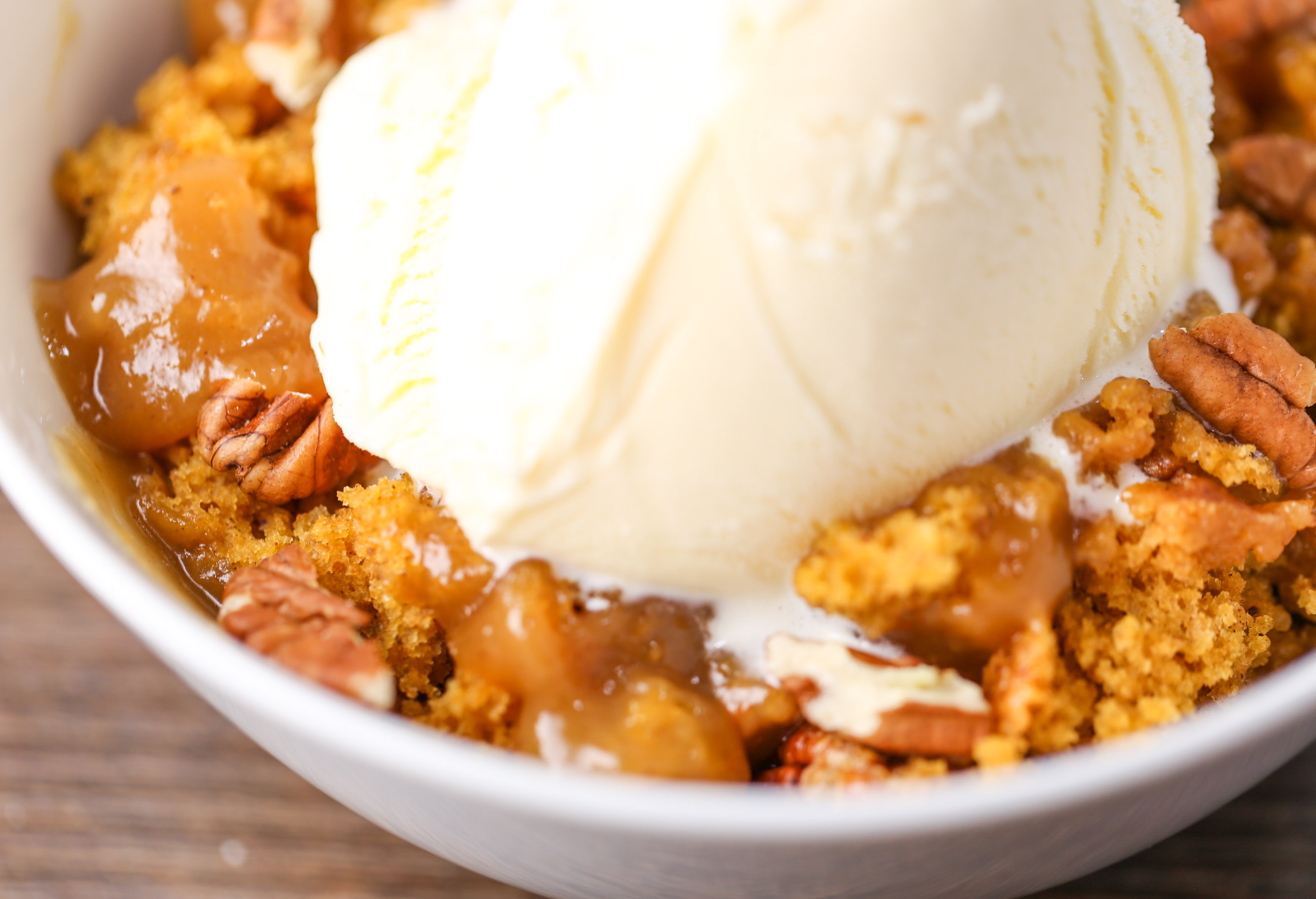 Pumpkin Pecan Cobbler